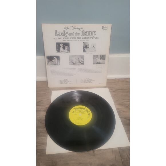 Walt Disney’s Lady and the Tramp LP DQ-1231 1960s Disneyland Yellow Label VG - Picture 4 of 4